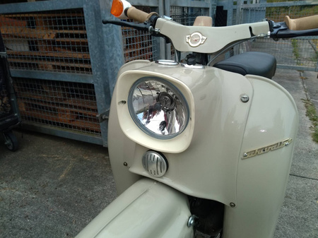 Reflektor z żarówkami H4 (CZYSTE SZKŁO) E-mark Simson KR51 Schwalbe SR4