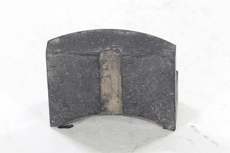 Przedni wspornik gumowy zbiornika odpowiedni dla MZ ETZ 125 150 250 251